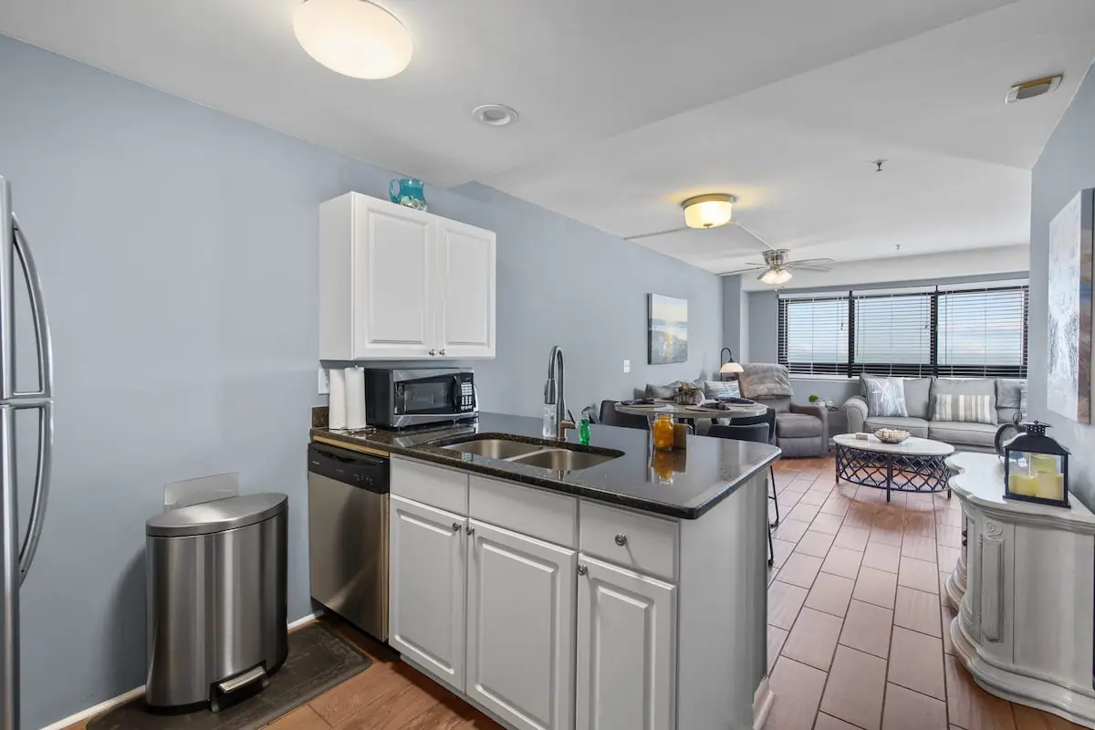 Kitchen appliances — Renaissance Tower Oceanfront 3-Bedroom Condo