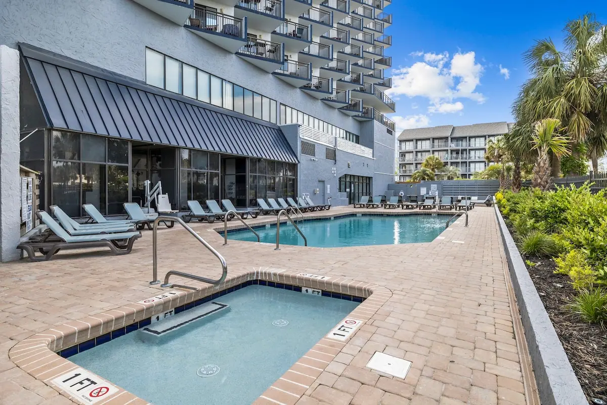 Beachside Bliss: Private 1-Bedroom Hideaway in Myrtle Beach, South Carolina: photo 4 of 10