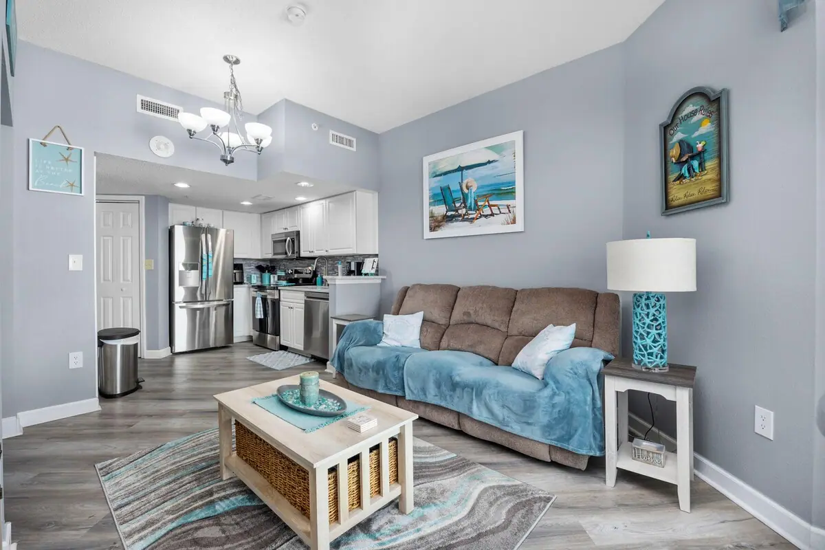 Whispering Waves Hideout 1BR in Myrtle Beach, South Carolina: photo 8 of 10