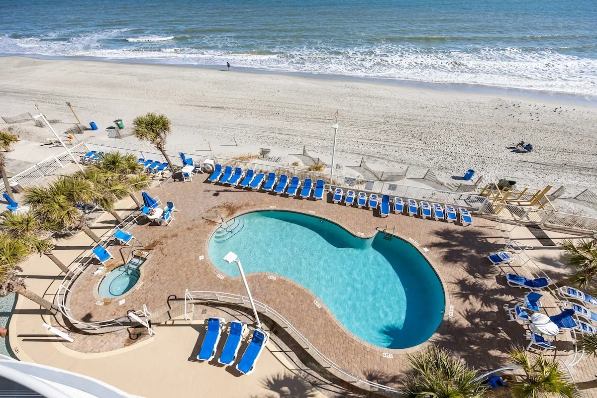 Unforgettable Getaway 3BR in Myrtle Beach, South Carolina: photo 5 of 10