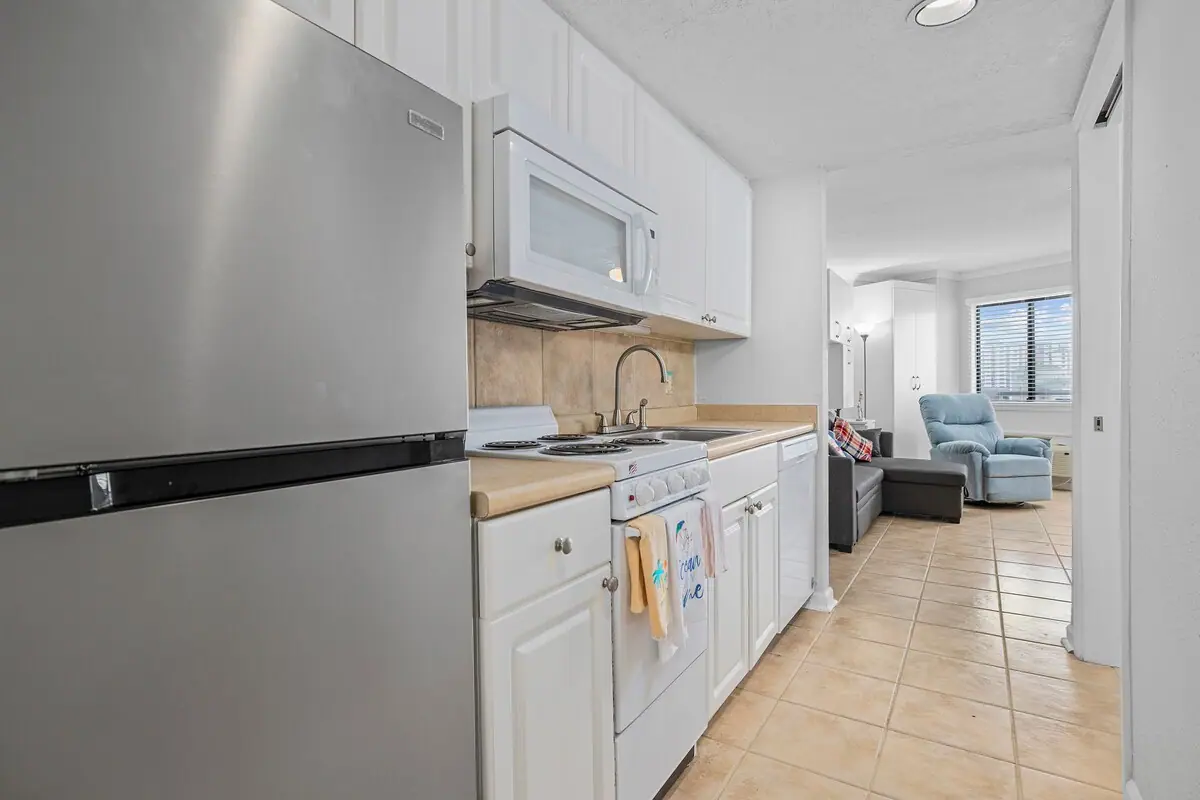 High-Floor Ocean View Condo in Myrtle Beach, South Carolina: photo 3 of 10